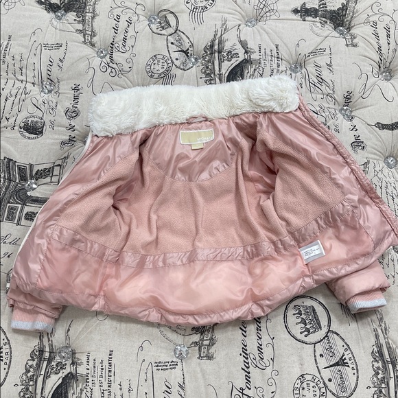 💥 Michael Kors Faux Fur Trimmed Puffer Jacket - Picture 9 of 11